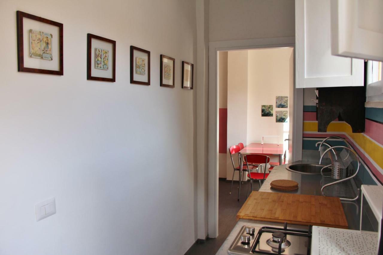 קליארי Appartamento Con Terrazza Panoramica In Marina. מראה חיצוני תמונה